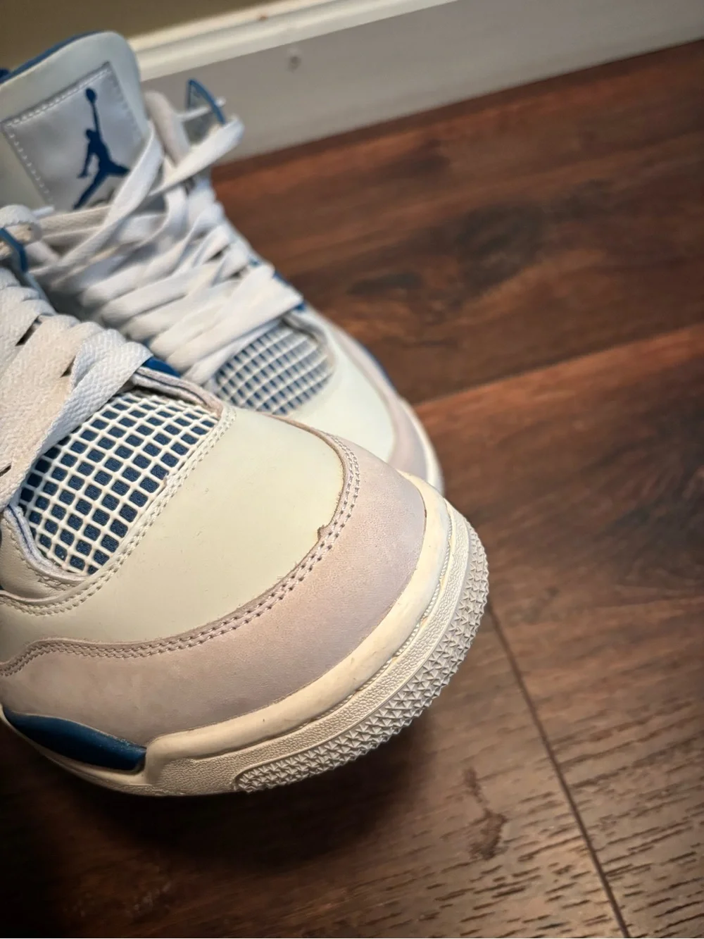 Jordan Retro Sneakers in White and Blue